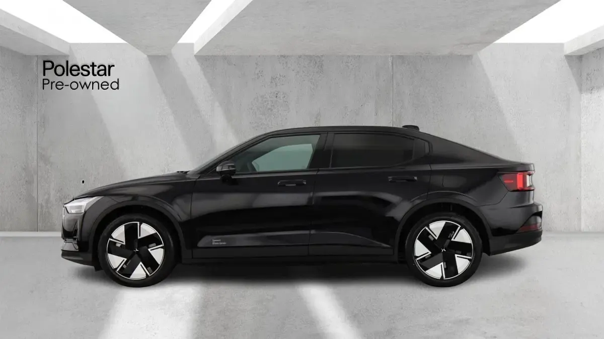 New Polestar 2 309 kW (421 HP) 2026 Black Hatchback