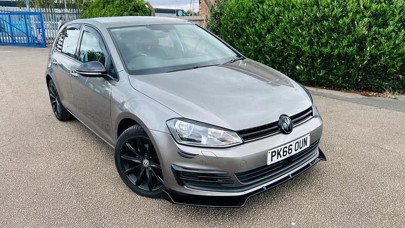 Grey Used 2016 VW Golf VII Edition Hatchback | £5,940 (Fair price) - Image 1/4