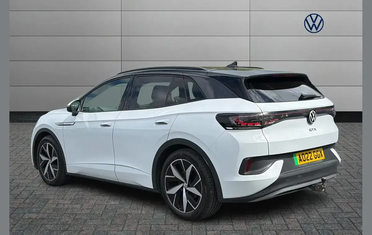 Begagnad VW ID.4 GTX 219 kW (299 HK) 2022 Vit SUV