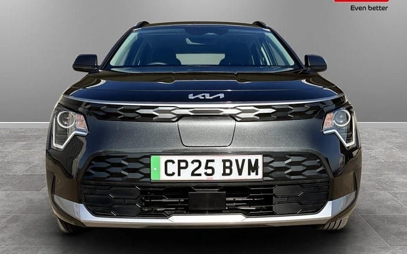 Used Kia Niro 150 kW (204 HP) 2025 SUV