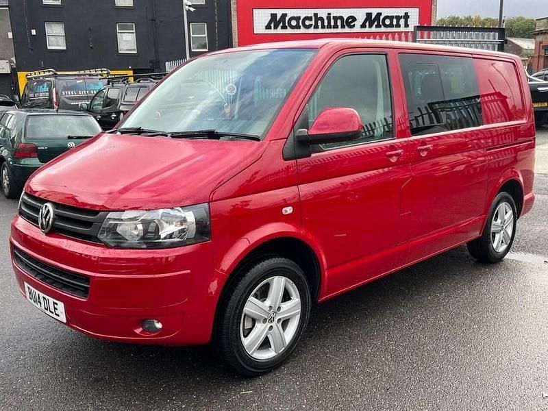 Used VW Transporter Highline 2014 Red Van
