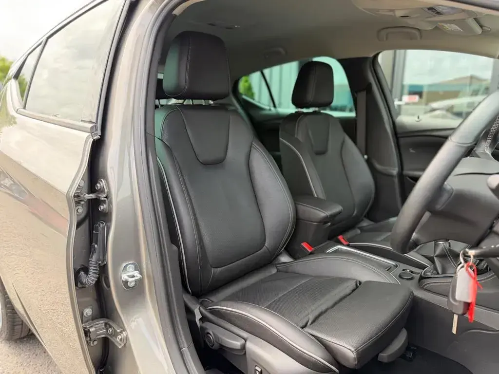 Used Vauxhall Astra Elite 2015 Grey Hatchback