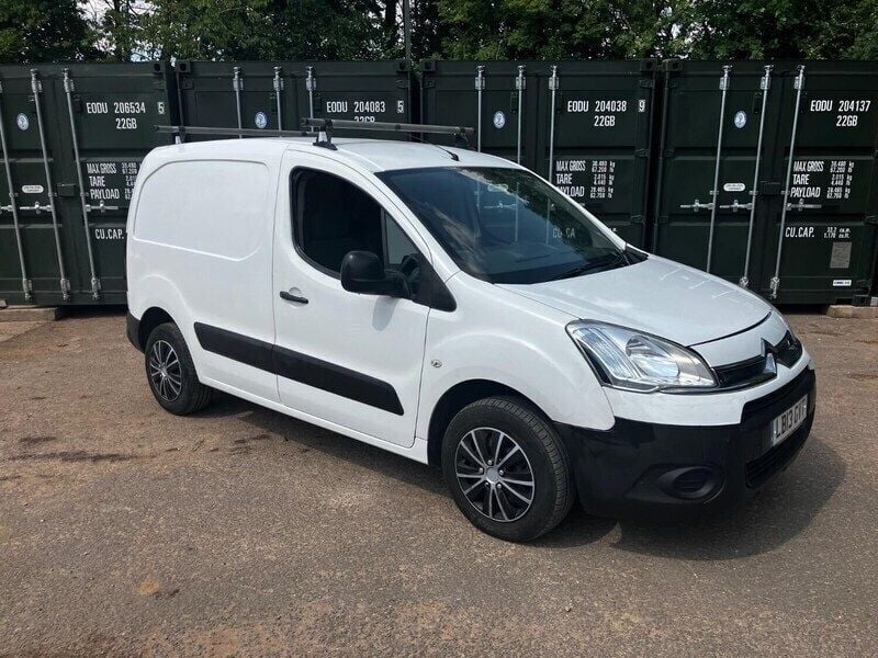 White Used 2013 Citroën Berlingo MPV | £3,395 (Fair price) - Image 1/4