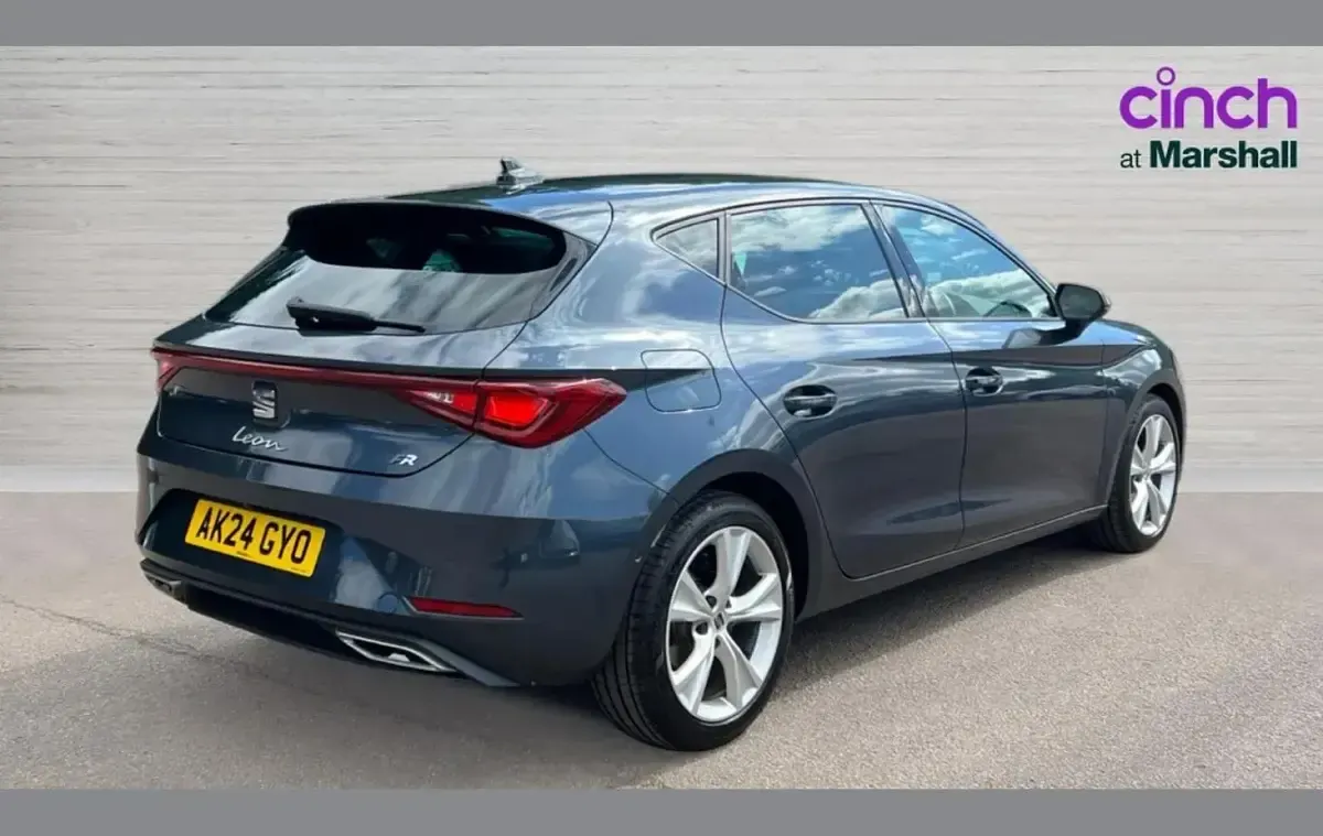 Used Seat Leon FR 187 HP (137 kW) 2024 Grey Hatchback