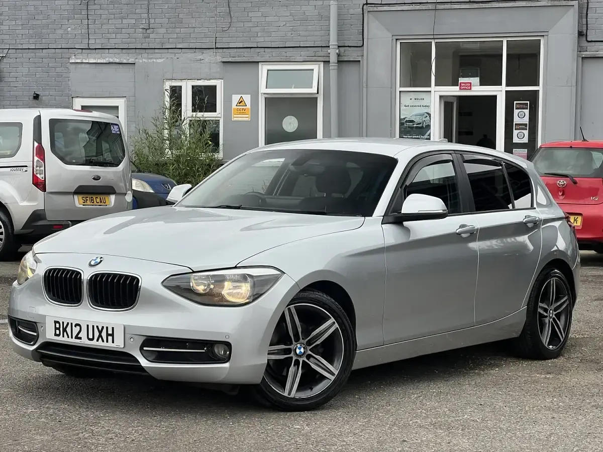 Used BMW 116 Sport Line 136 HP (100 kW) 2012 Silver Hatchback