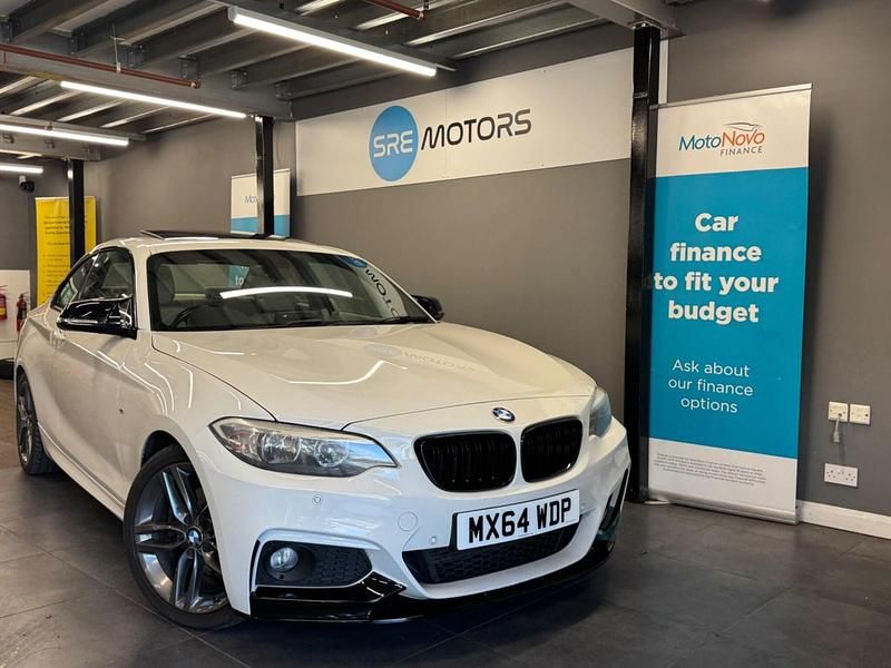 White Used 2014 BMW 220 M Sport Coupe | £9,995 (Fair price) - Image 1/4