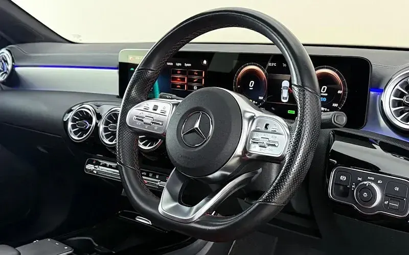 Used Mercedes E250 AMG line 218 HP (160 kW) 2022 Sedan