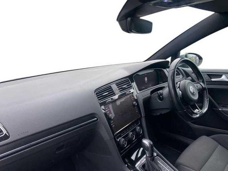 Used VW Golf VII R 300 HP (220 kW) 2019 Blue Hatchback
