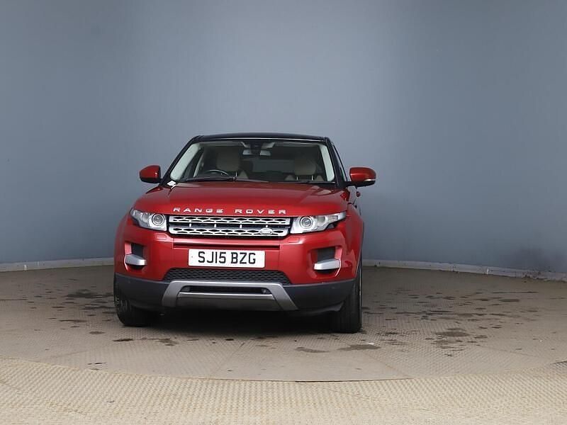 Used Land Rover Range Rover evoque Pure 2015 Red Estate