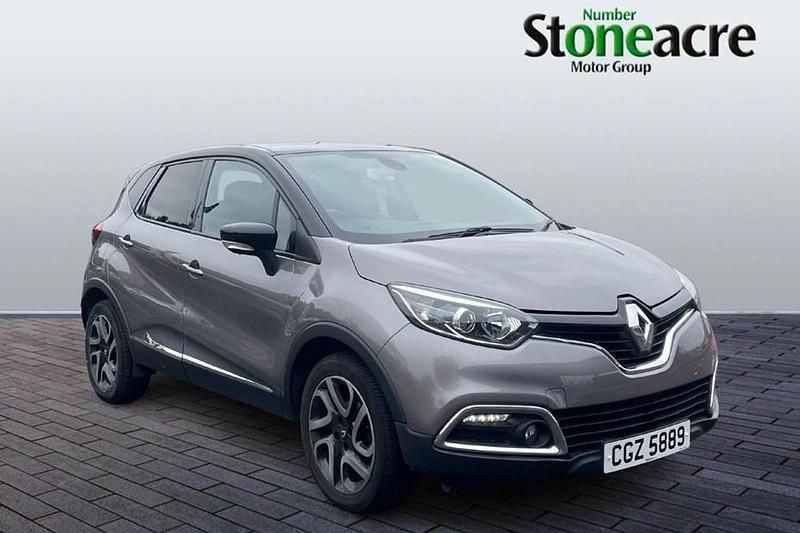 Grey/black Used 2016 Renault Captur Dynamique SUV | £7,495 (Fair price) - Image 1/1