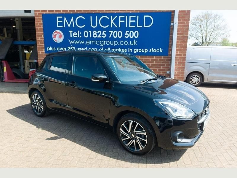 Black Used 2024 Suzuki Swift SZ5 | £17,499 (Fair price) - Image 1/3