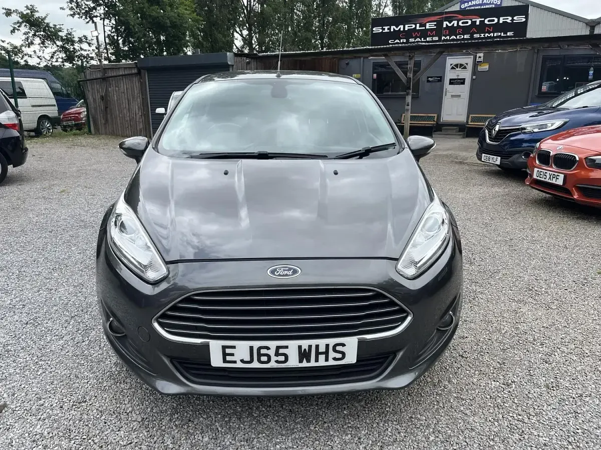 Used Ford Fiesta Titanium 2015 Grey Hatchback