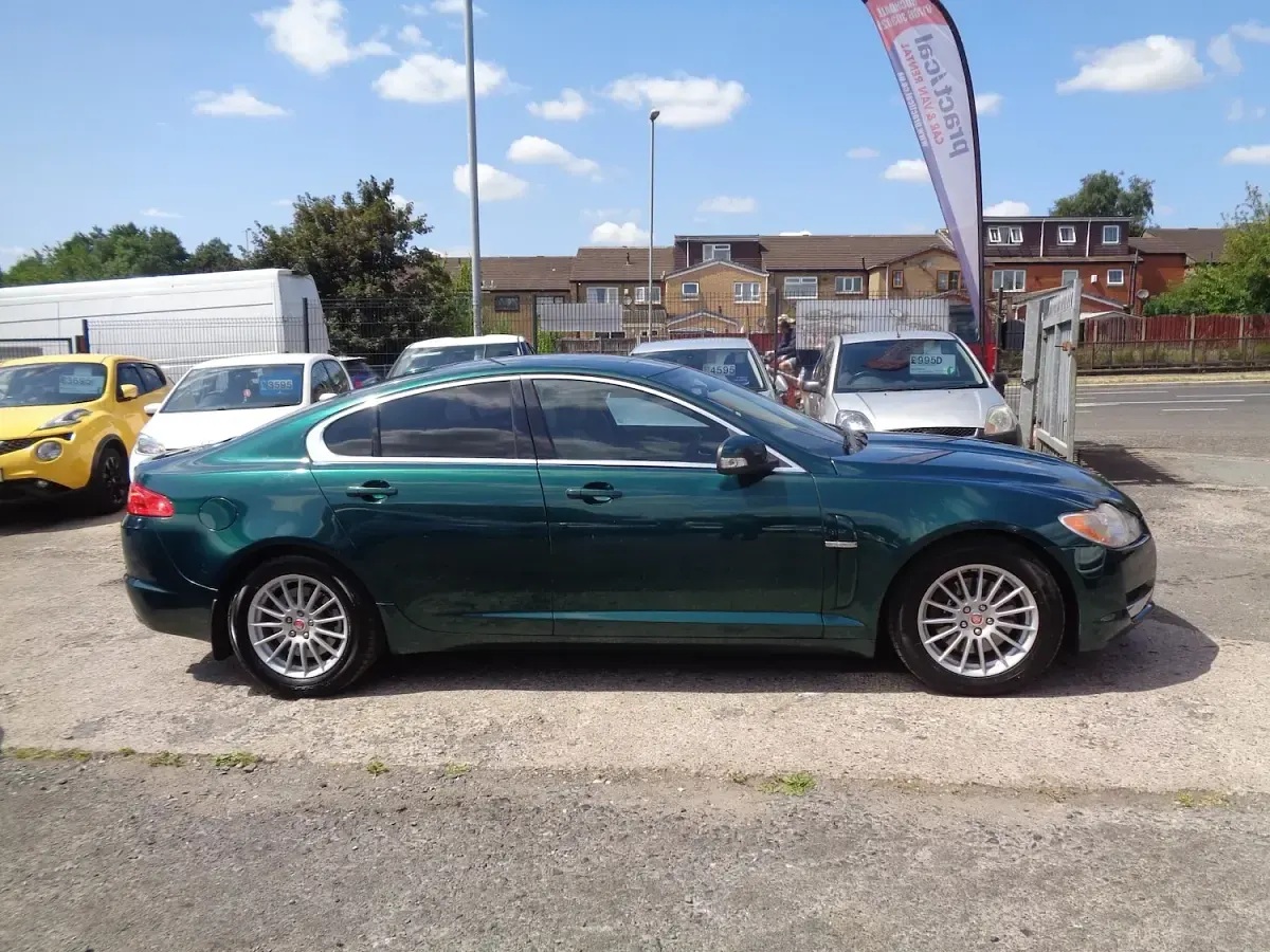 Used Jaguar XF Luxury 207 HP (152 kW) 2008 Green Sedan