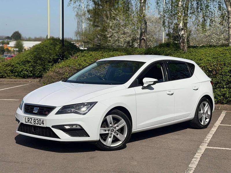 Begagnad Seat Leon FR 150 HK (110 kW) 2017 Vit Halvkombi