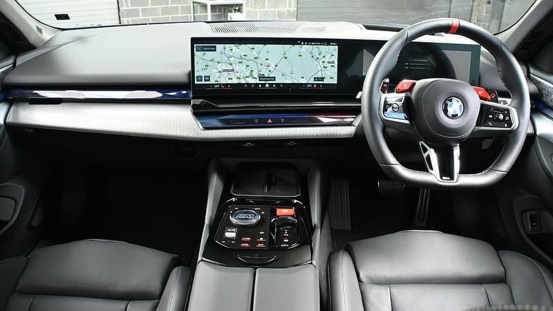 Used BMW M5 Comfort Edition 717 HP (527 kW) 2025 Blue Estate
