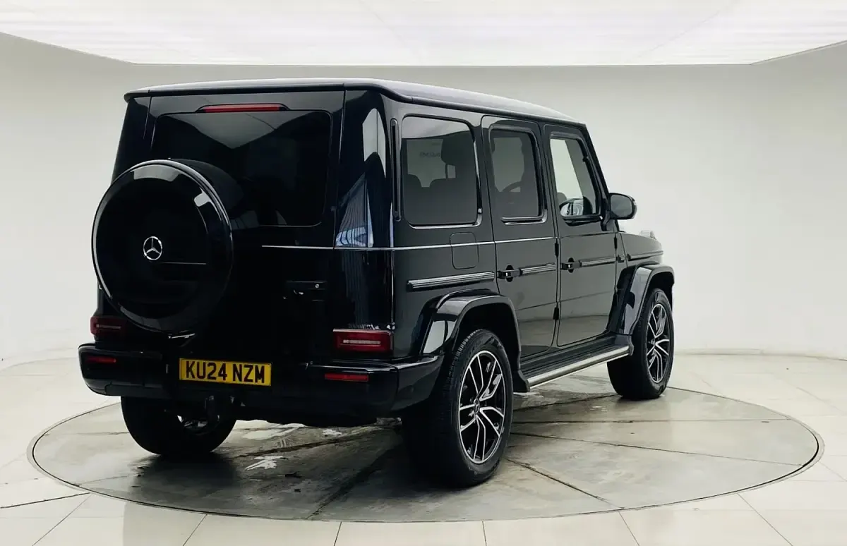 Used Mercedes G400 AMG line 2024 Black SUV
