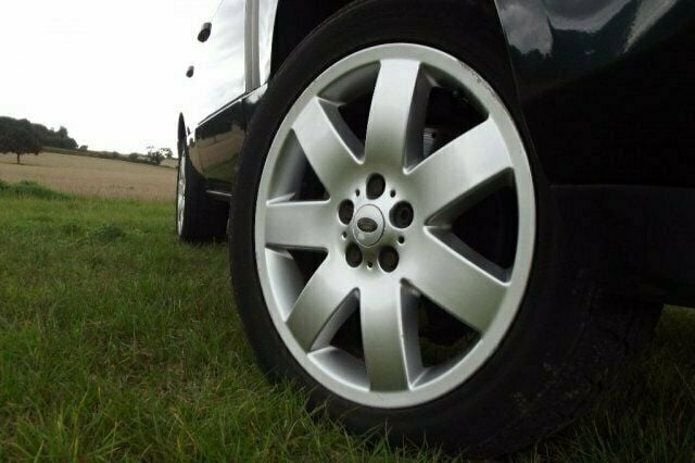 Used Land Rover Range Rover 174 HP (127 kW) 2003 SUV