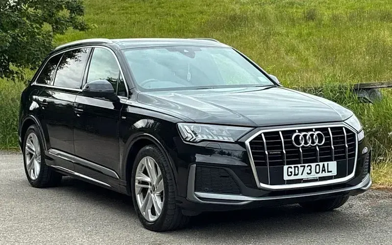 Used Audi Q7 S-Line 231 HP (169 kW) 2024 SUV