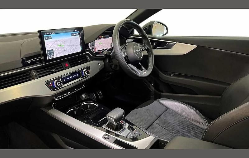 Used Audi A5 S-Line 200 HP (147 kW) 2022 Black Coupe