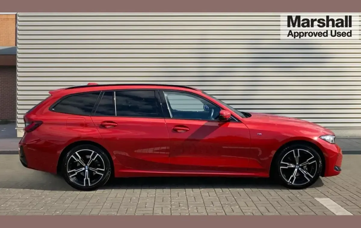 Used BMW 320e M Sport 187 HP (137 kW) 2022 Red Estate