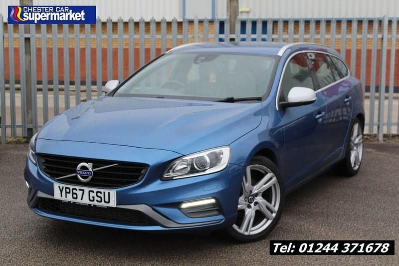 Used Volvo V60 R-Design 190 HP (139 kW) 2017 Blue Estate