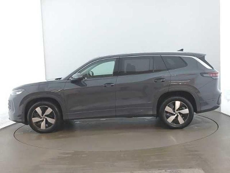 Begagnad VW Tayron Match 204 HK (150 kW) 2025 Grå SUV