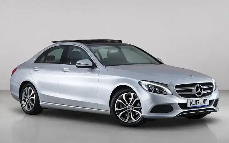 Used Mercedes C200 Premium 184 HP (135 kW) 2017 Sedan