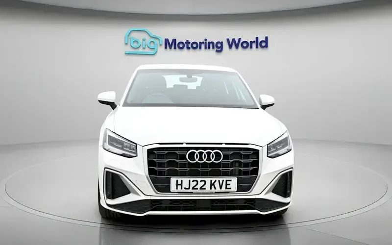 Gebraucht Audi Q2 S-Line 150 PS (110 kW) 2026 SUV