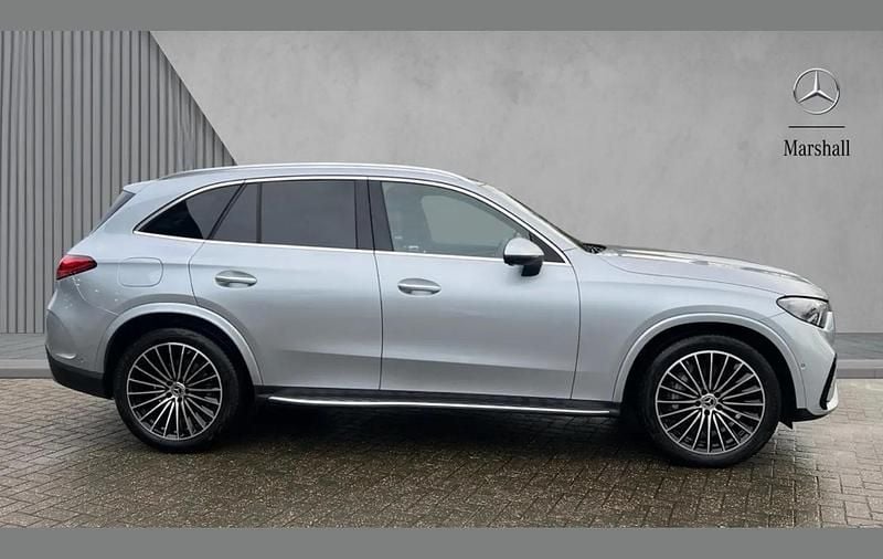 Used Mercedes GLC300e AMG Line Premium Plus 254 HP (186 kW) 2024 Silver SUV