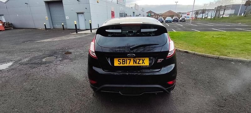 Used Ford Fiesta ST 182 HP (133 kW) 2017 Black Hatchback
