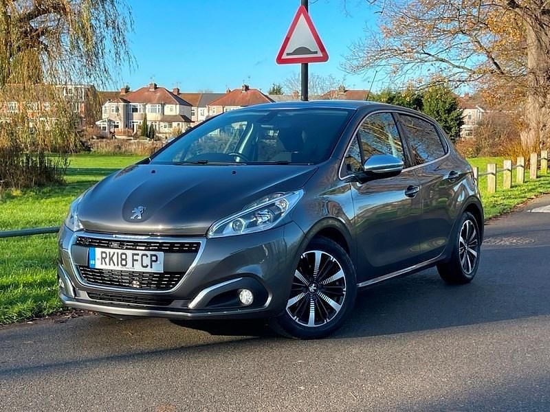 Used Peugeot 208 Allure Premium 2018 Grey Hatchback