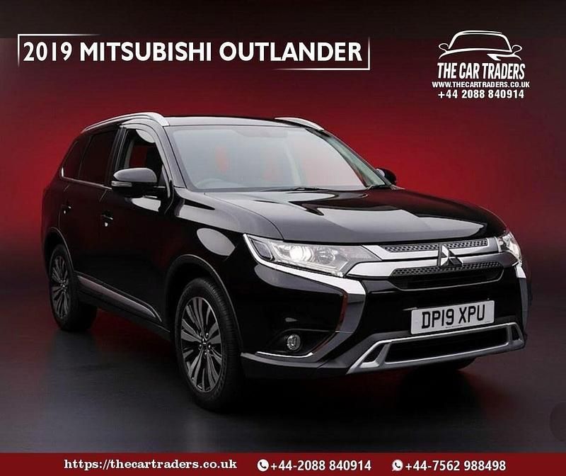 Black Used 2019 Mitsubishi Outlander SUV | £12,788 (Good price) - Image 1/4