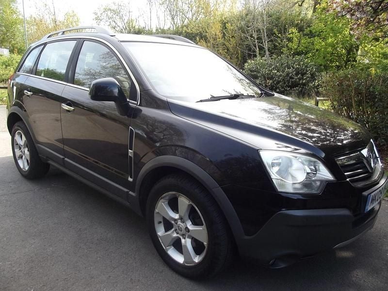 Second-hand Vauxhall Antara S 150 CP (110 kW) 2009 Negru SUV