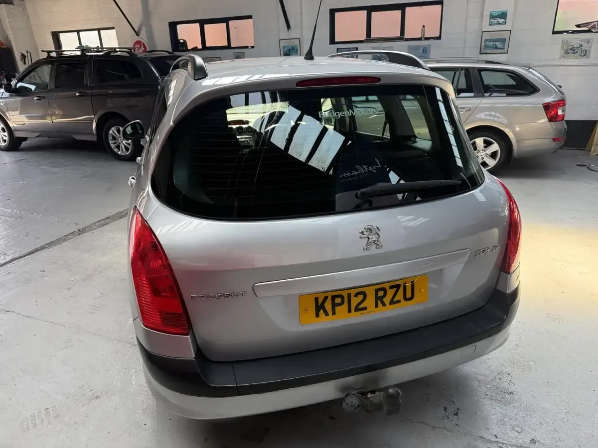 Used Peugeot 308 SW Access 92 HP (67 kW) 2012 Silver Estate
