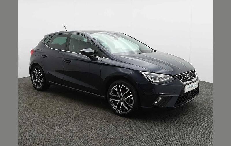 Used Seat Ibiza XCELLENCE Lux 94 HP (69 kW) 2022 Blue Hatchback