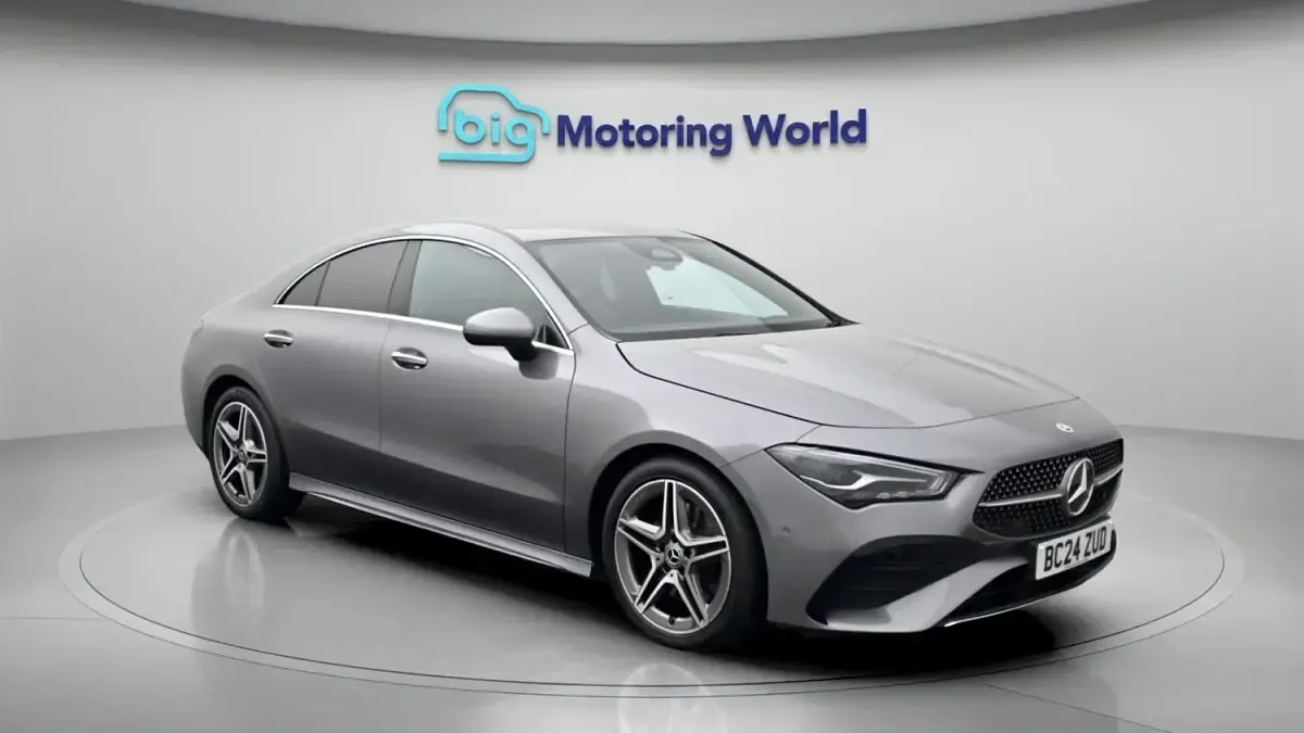 Begagnad Mercedes CLA200 Executive 163 HK (119 kW) 2024 Sportkupé