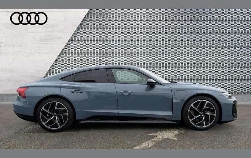 Used Audi e-tron GT quattro Comfort 434 kW (591 HP) 2026 Grey Sedan