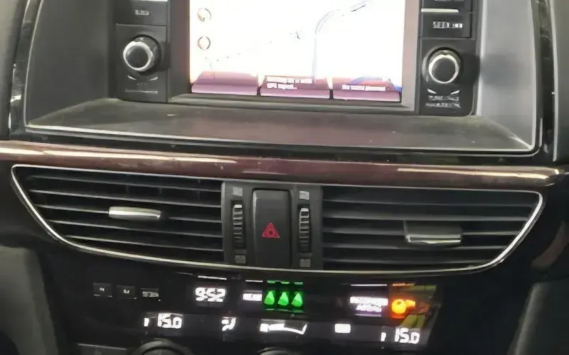 Used Mazda 6 Inclusive 165 HP (121 kW) 2014 White Estate