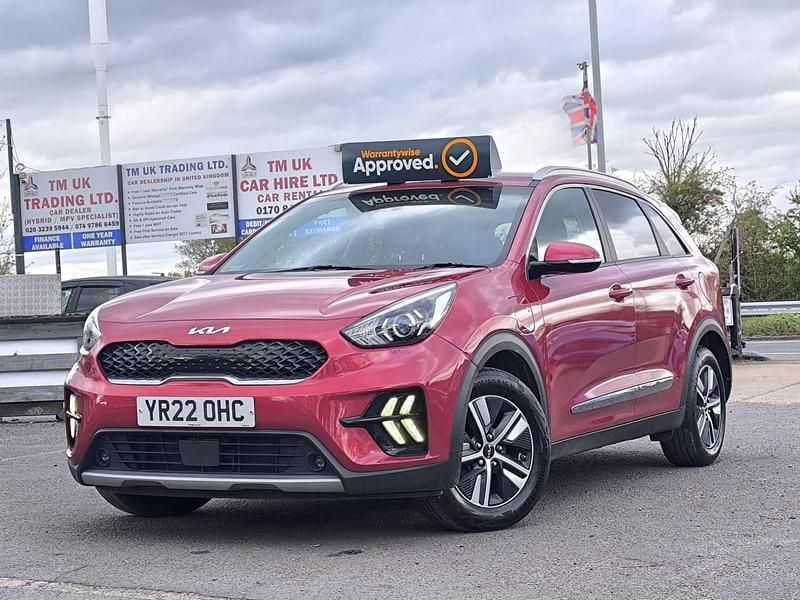 Gebraucht Kia Niro 139 PS (102 kW) 2022 Rot SUV