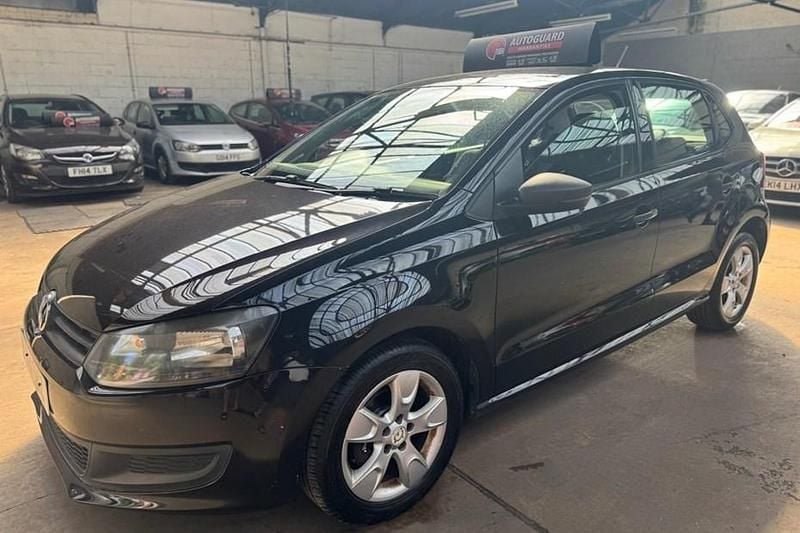 Black Used 2011 VW Polo S Hatchback | £3,895 (Good price) - Image 1/1