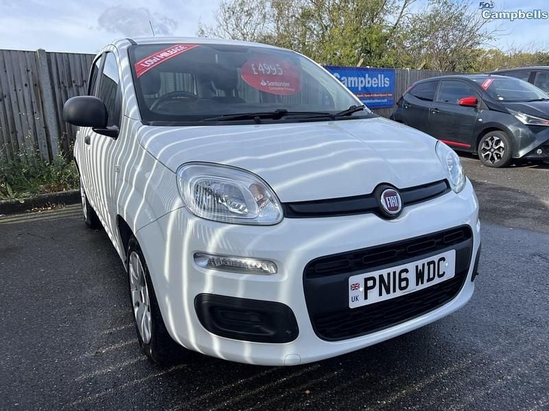 White Used 2016 Fiat Panda Pop Hatchback | £4,995 (Fair price) - Image 1/4