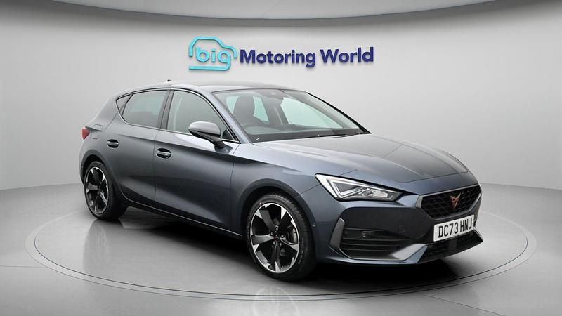 Used Cupra Leon 148 HP (108 kW) 2024 Grey Hatchback