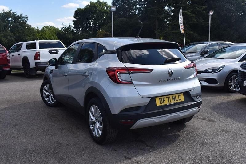 Used Renault Captur Iconic 2022 Grey SUV