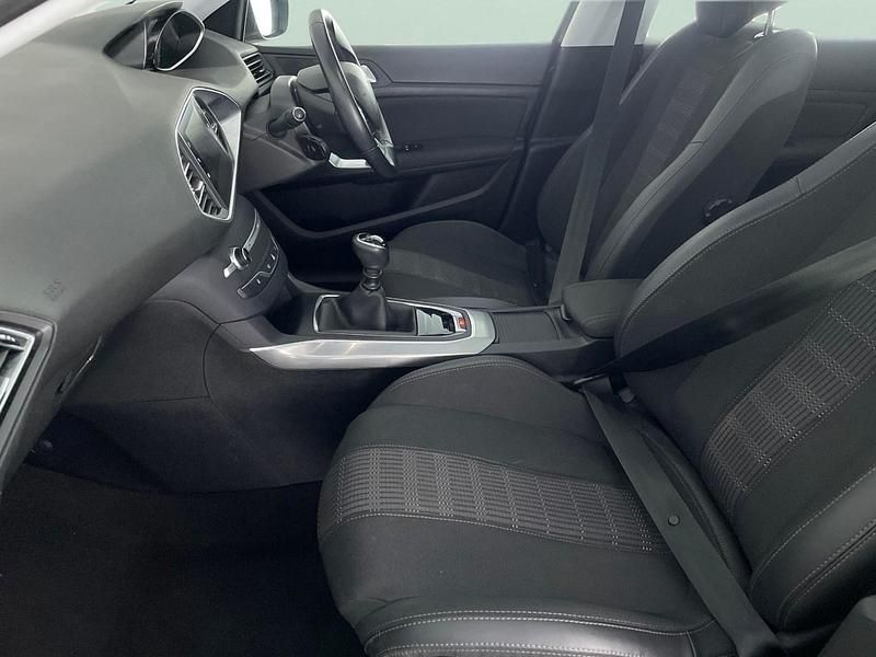 Used Peugeot 308 Allure 131 HP (96 kW) 2020 Grey Hatchback