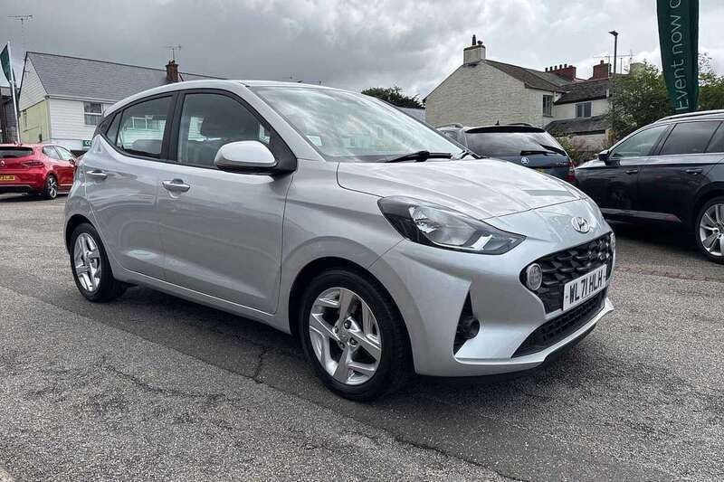 Silver Used 2021 Hyundai i10 SE Hatchback | £11,495 (A bit pricey) - Image 1/4