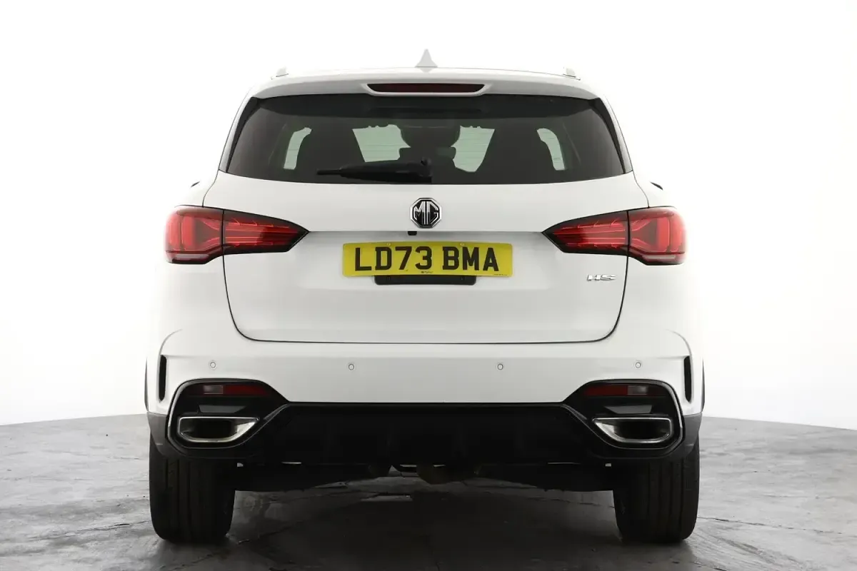 Used MG HS Trophy 2024 White SUV