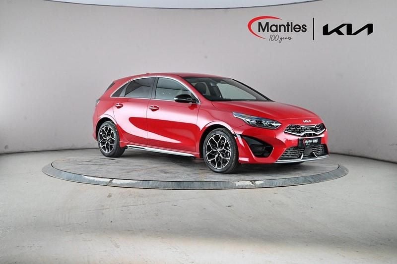 Used Kia Ceed GT GT-Line 138 HP (101 kW) 2025 Red Hatchback