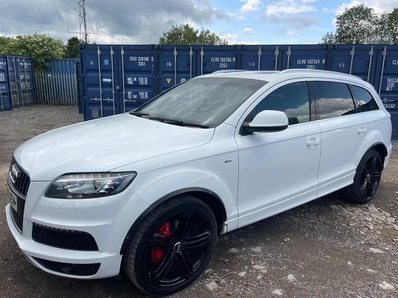 White Used 2010 Audi Q7 S-Line SUV | £8,995 (A bit pricey) - Image 1/4