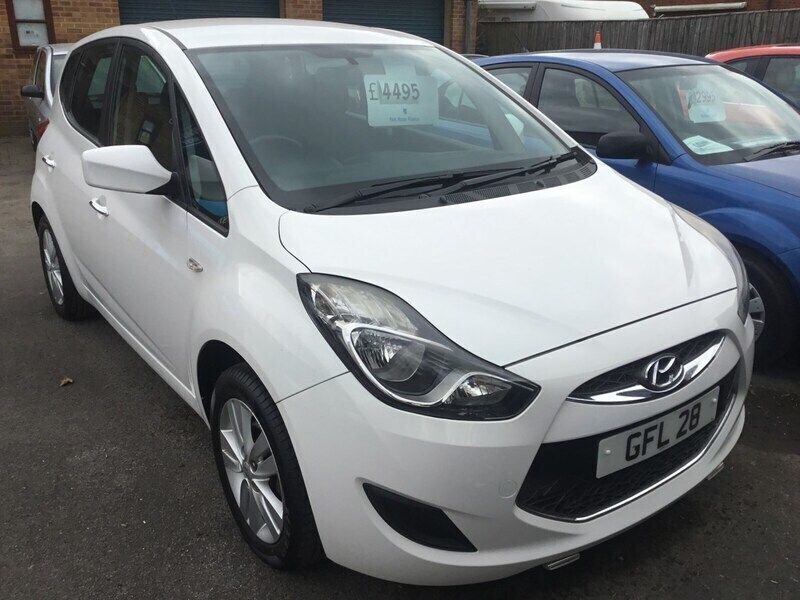 White Used 2012 Hyundai ix20 Active MPV | £4,495 (Expensive) - Image 1/4