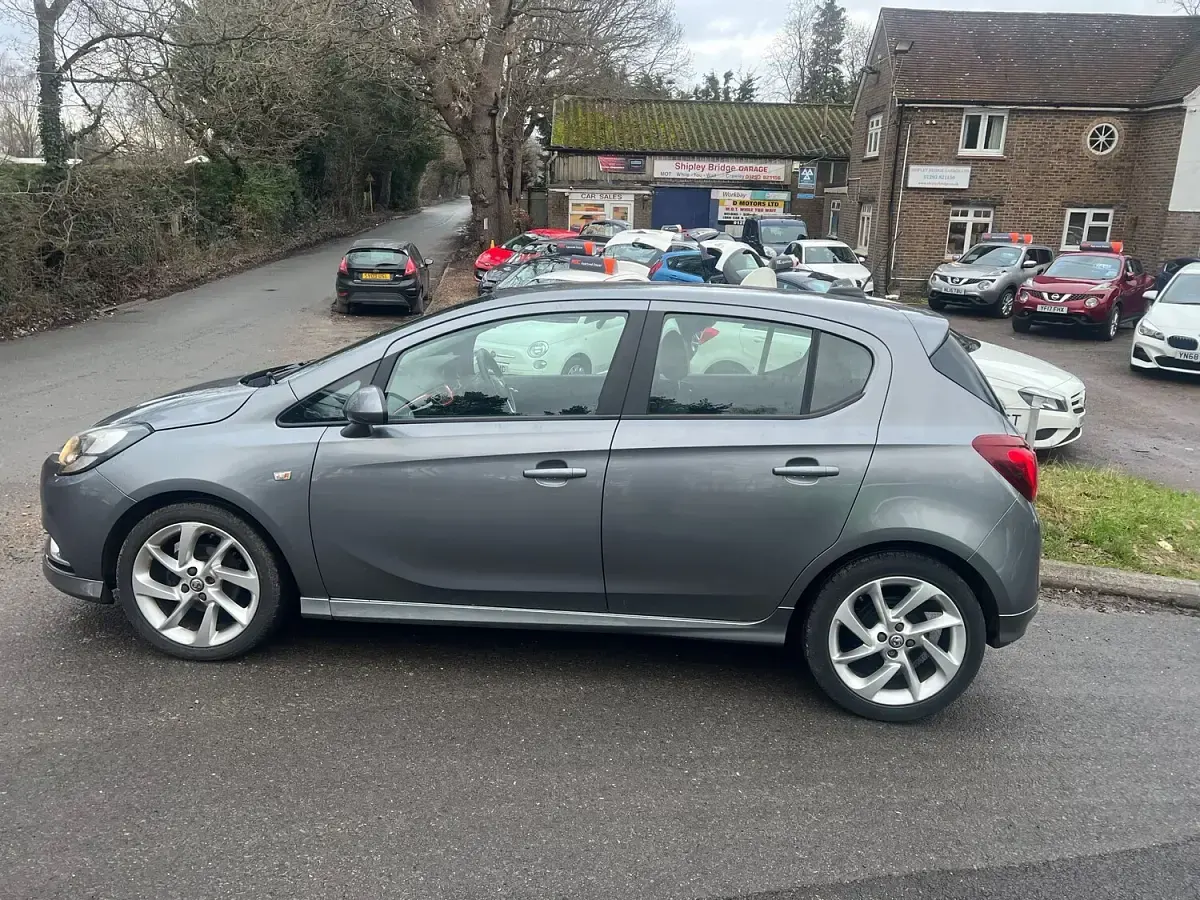 Used Vauxhall Corsa SRi 90 HP (66 kW) 2018 Grey Hatchback